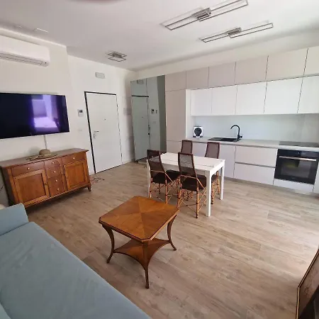 Apartmán Zlata, With Patio And Garden Split