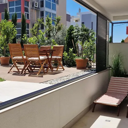 Zlata, With Patio And Garden * Split