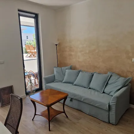 Διαμέρισμα Zlata, With Patio And Garden *